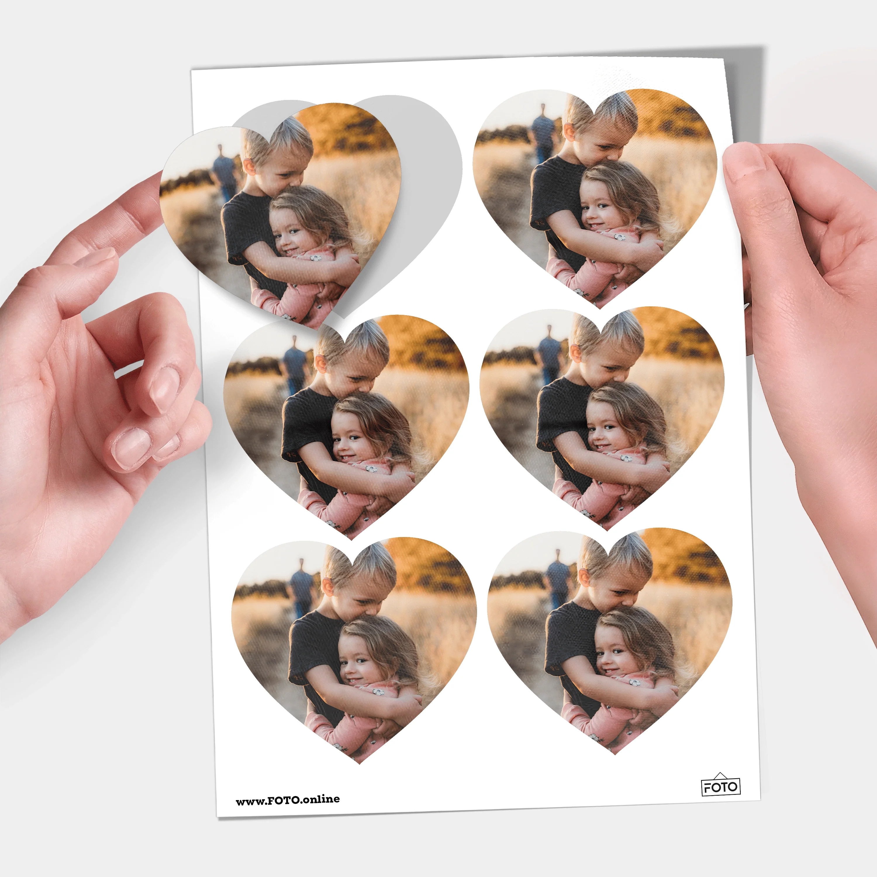 Selbstklebende Fotosticker online bestellen: rund, quadratisch & Herzform - Image 19